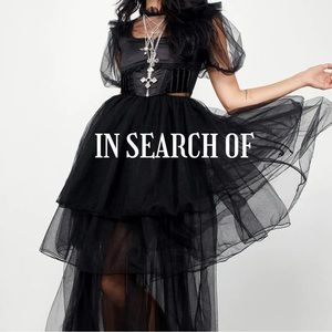 IN SEARCH OF Disturbia Chaos Layered Tulle Gown size US 6